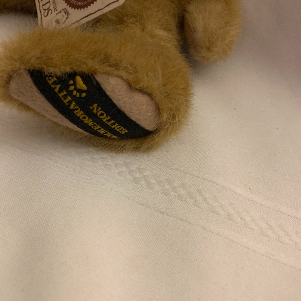 Boyds Bears Gen You Wine Collection With Tag 11.5" - Picture 3 of 7